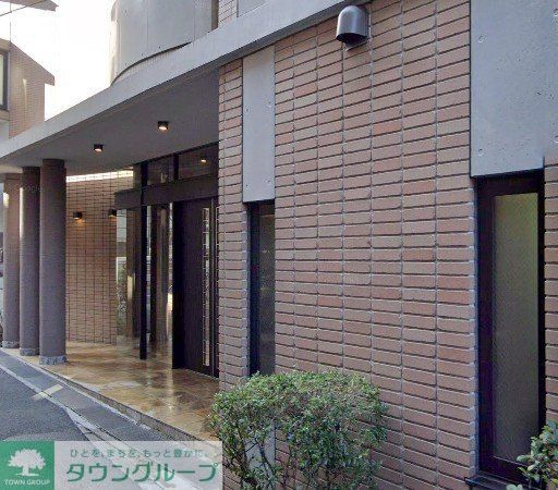 エントランス　エントランス