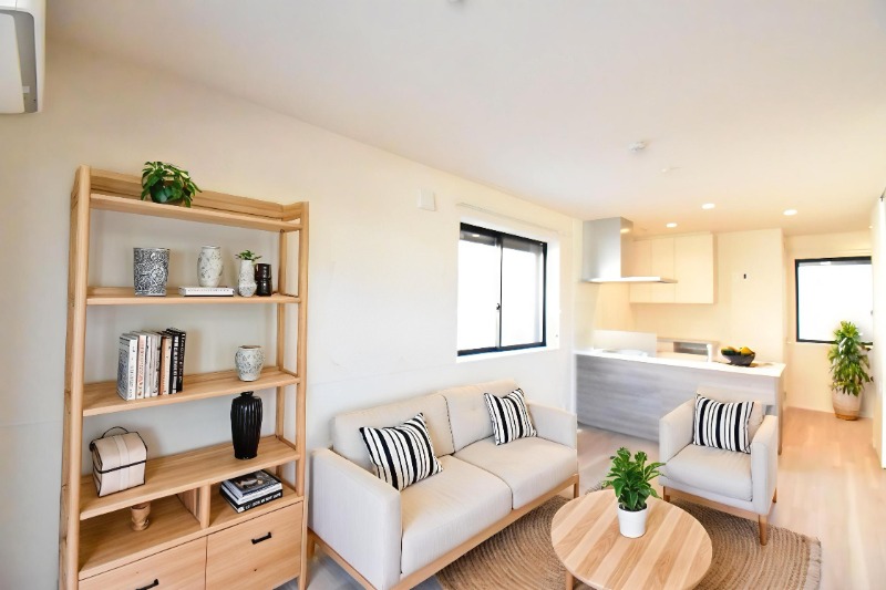 居室・リビング　ＣＧ画像の為実際は家具・家電の設置無し。