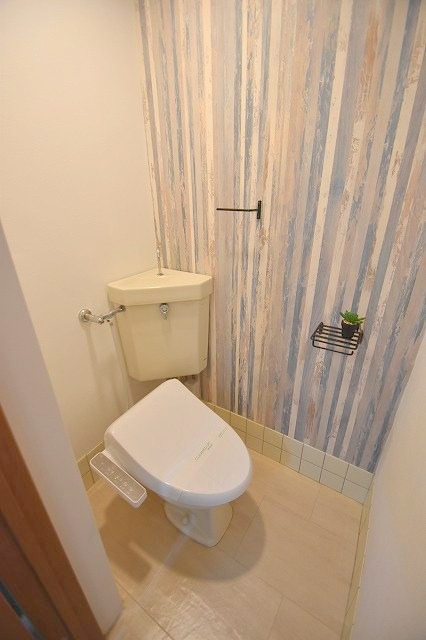 トイレ　ウォシュレット完備