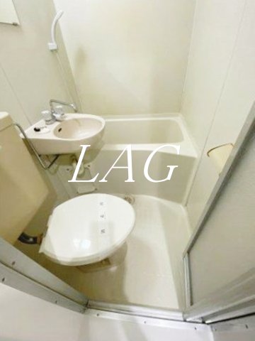 バス・シャワールーム　お風呂です。