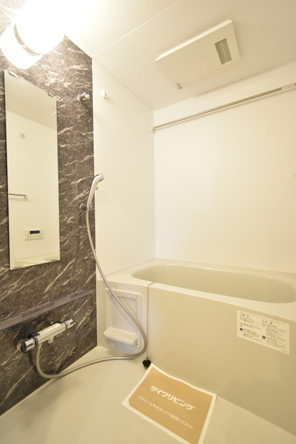 バス・シャワールーム　浴室