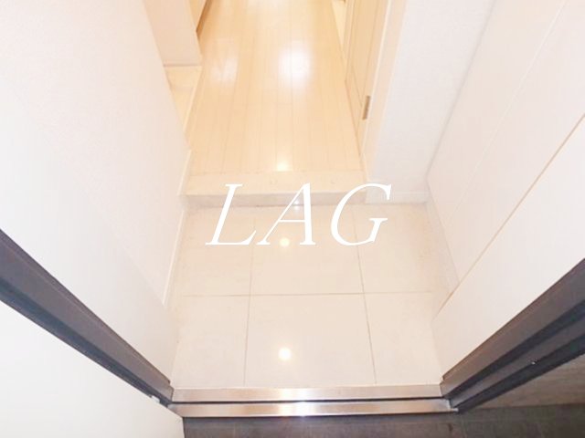 玄関　玄関です。