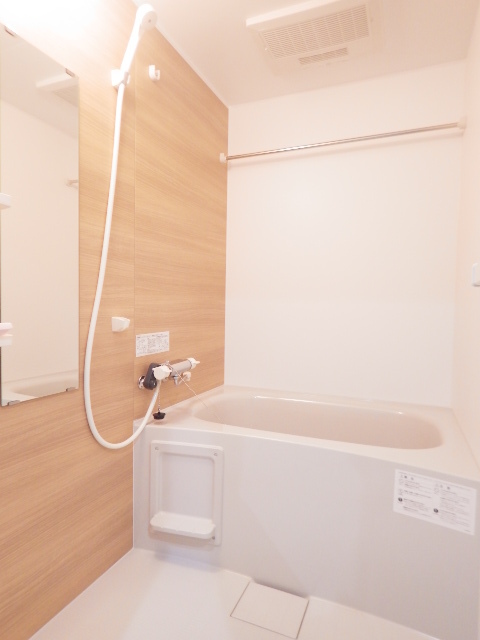 バス・シャワールーム　浴室乾燥機あり