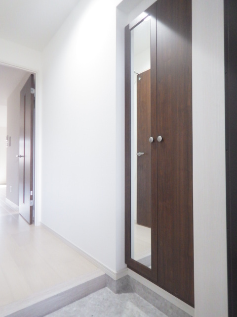 玄関　玄関スペース