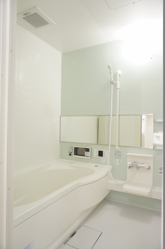 バス・シャワールーム　図面と現状に相違がある場合には現状を優先