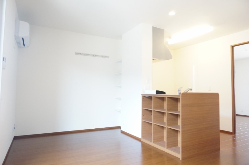 居室・リビング　図面と現状に相違がある場合には現状を優先