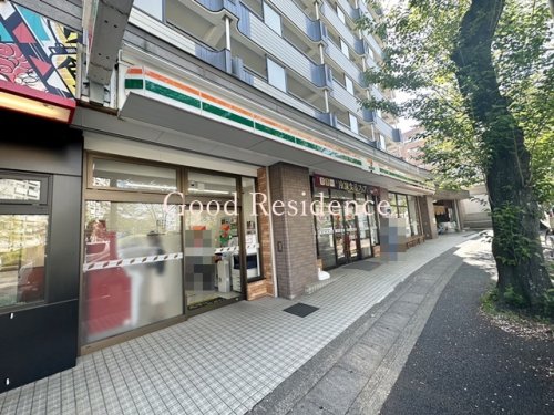 コンビニ　セブンイレブン川崎鷺沼中央店（コンビニ）まで558m