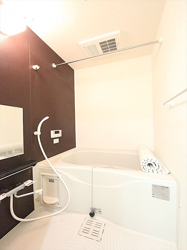 バス・シャワールーム　バスルーム