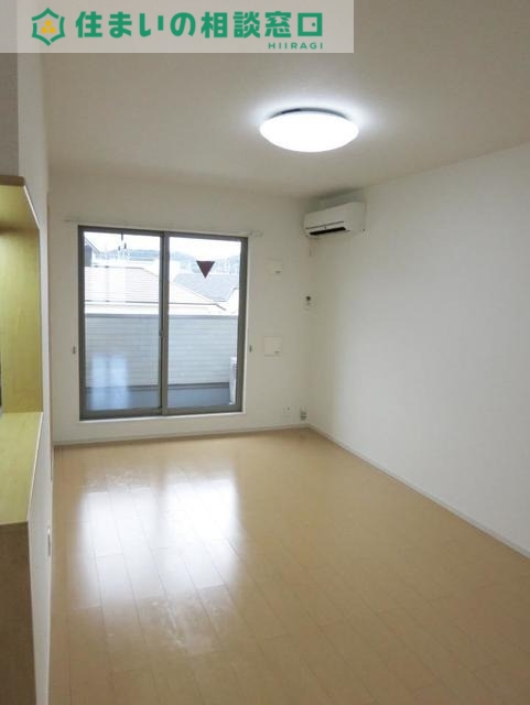 居室・リビング　同型