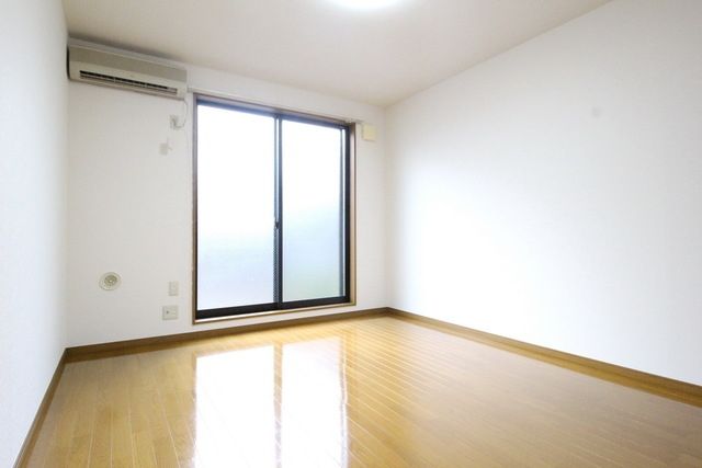 その他部屋・スペース　★照明付きの洋室★