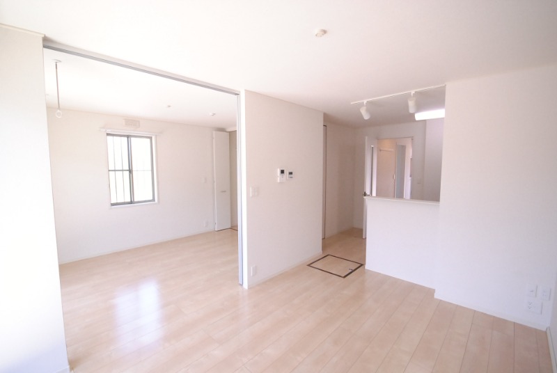 居室・リビング　※現状優先