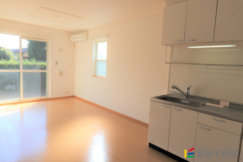 居室・リビング　１２．２畳あります