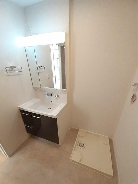 洗面設備　洗髪洗面化粧台