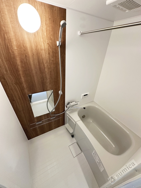 バス・シャワールーム　追い炊き・浴室暖房乾燥機付きバスルーム♪