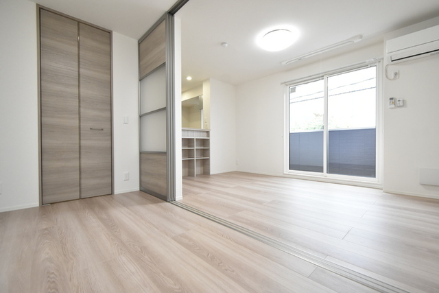 居室・リビング　洋室(1)