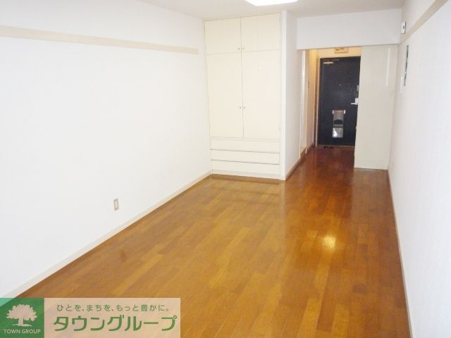 居室・リビング　★広い洋室★