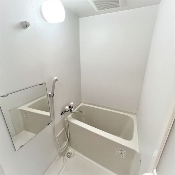 バス・シャワールーム　ゆったり過ごせるお風呂