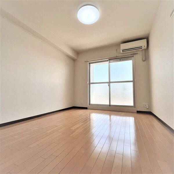 居室・リビング　明るい綺麗なお部屋♪