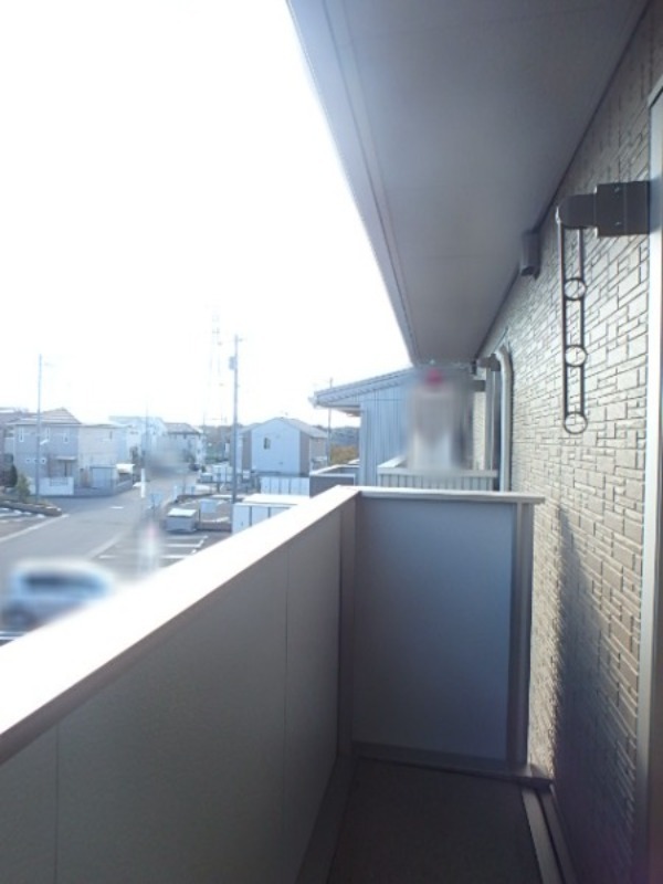 バルコニー　図面と現状に相違がある場合には現状を優先