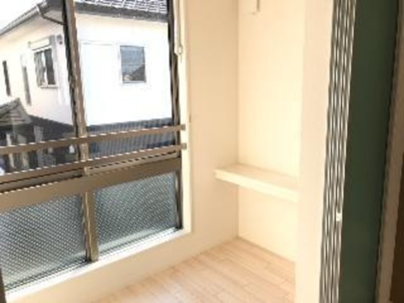 バルコニー　図面と現状に相違がある場合には現状を優先