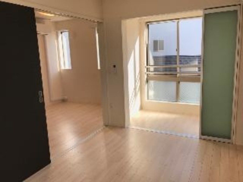 居室・リビング　図面と現状に相違がある場合には現状を優先