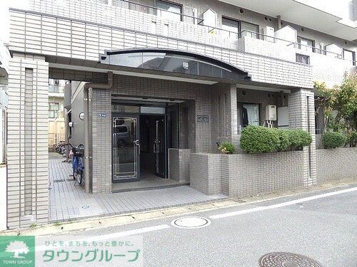 エントランス　エントランス外観　※前回募集時2022年4月撮影