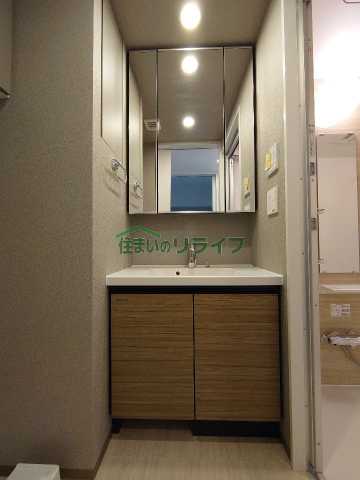 洗面設備　コスモグラシア三ノ輪