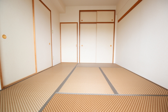 その他部屋・スペース　【※他号室参考写真】６帖和室