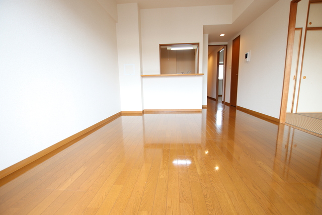 居室・リビング　【※他号室参考写真】１１．９帖のＬＤＫ