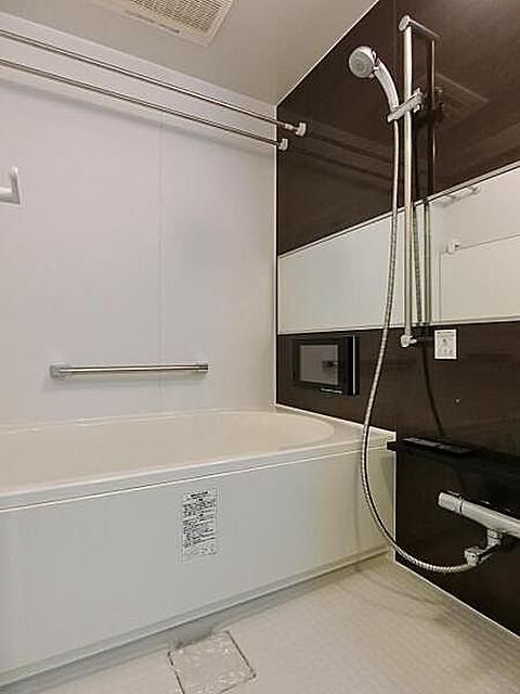 バス・シャワールーム　写真は同タイプ住居です。