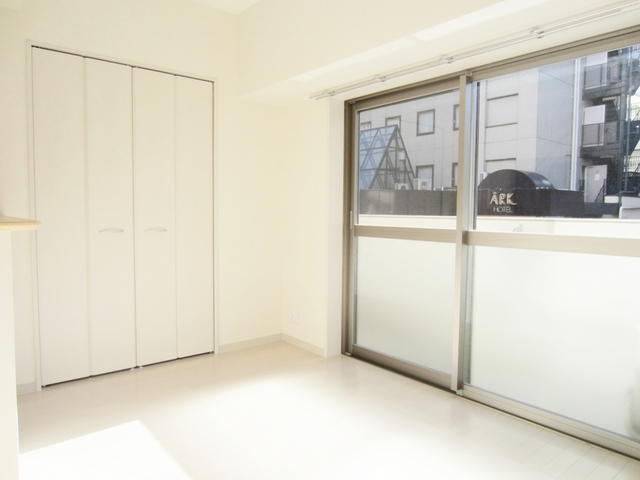 居室・リビング　フローリング造りとなっています☆とても綺麗です！