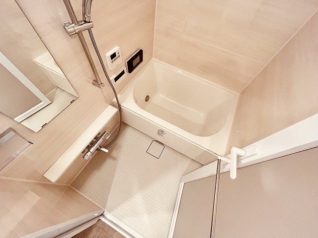 バス・シャワールーム　日々の疲れを癒すお風呂付です