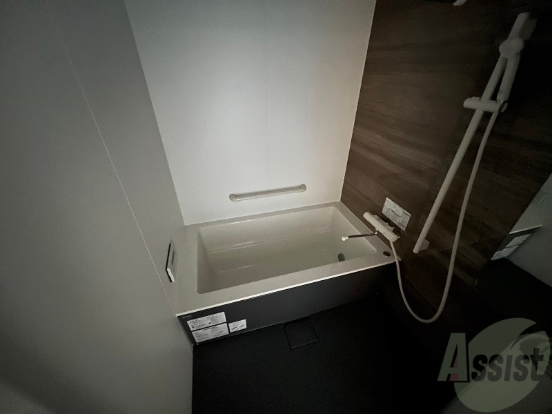 バス・シャワールーム　お風呂です。ゆっくりお風呂につかるのも体に良いですね～