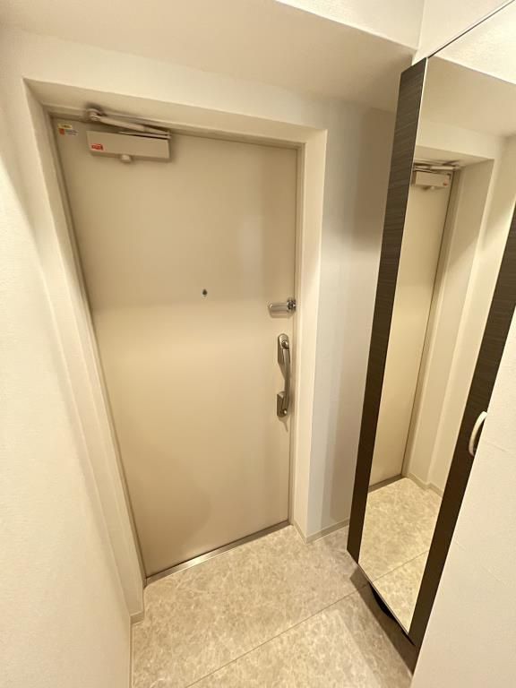 玄関　（別タイプ参考写真）MAISON　DO　SOLEIL（メゾン