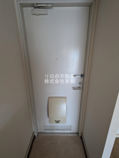 玄関　すっきりシンプルな玄関スペースです！