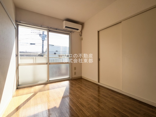 その他部屋・スペース　南向きで日当たり良好なお部屋！暖かな日差しが入ります♪