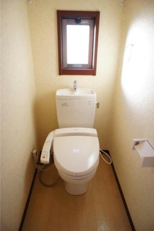 トイレ　図面と現状に相違がある場合には現状を優先