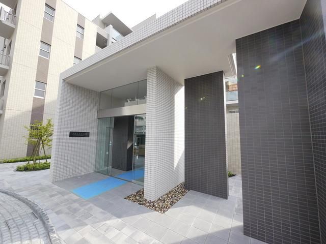 エントランス　★オートロック付のエントランスです★