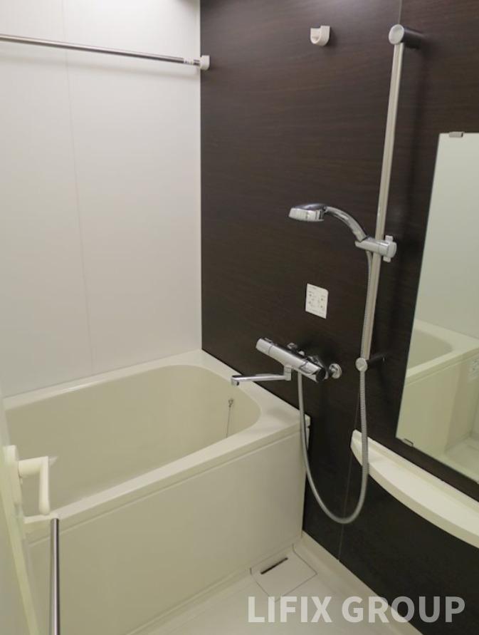 バス・シャワールーム　風呂