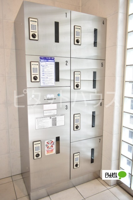 その他共有部分　宅配ボックスあります♪