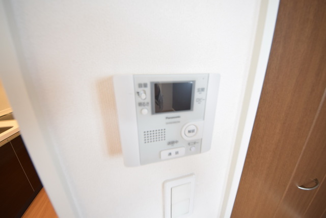 セキュリティ　～はーいどちら様ですか～反転タイプ～