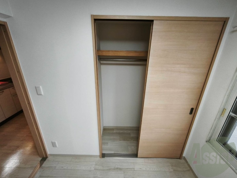 収納　寝室の収納です。部屋がすっきり片付きます。