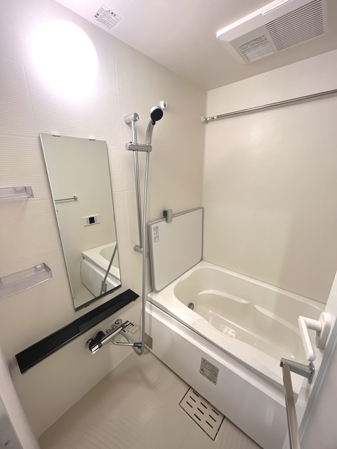 バス・シャワールーム