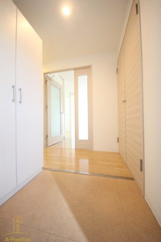 玄関　ドルチェ・ヴィータ