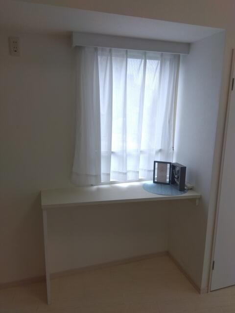 その他設備　ワークスペースとして使える造作カウンター