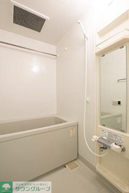 バス・シャワールーム　※写真は同タイプ住戸です。