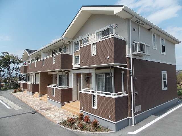 建物外観　外観は落ち着いています