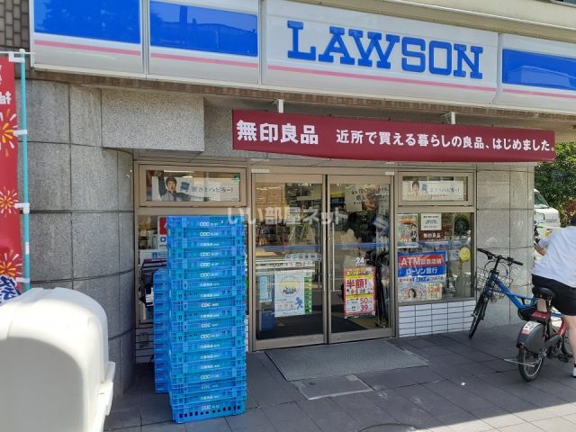 コンビニ　ローソン 北新宿一丁目店（コンビニ）まで411m