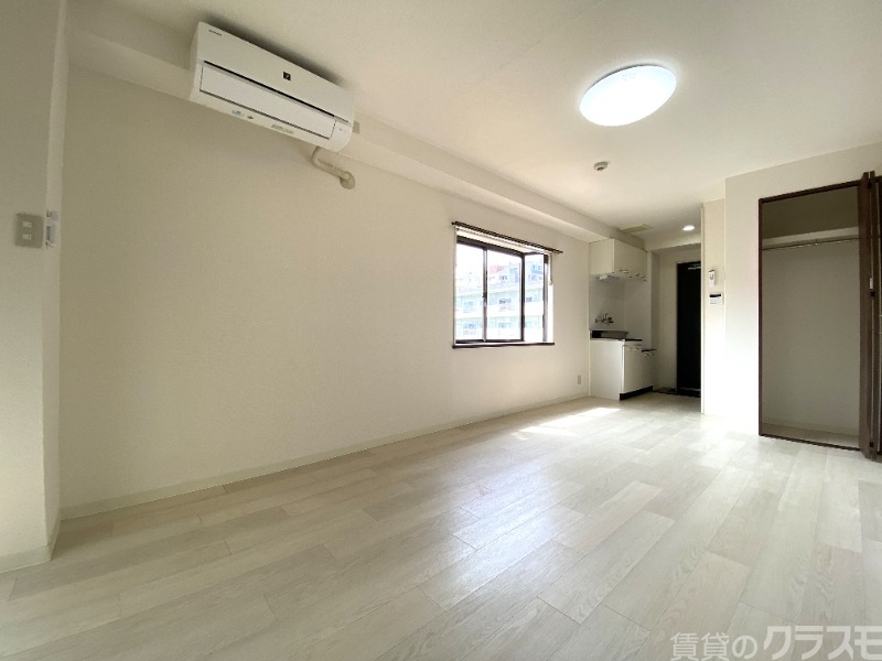 居室・リビング　出窓があります！