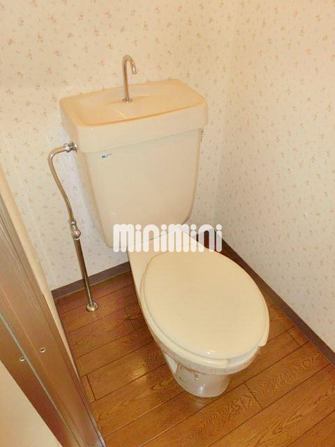 トイレ　綺麗に清掃済みのトイレ。